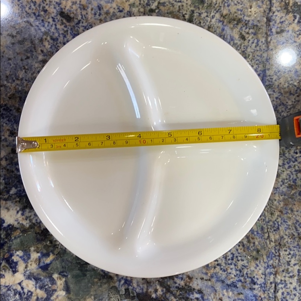 Corelle 8.5 diameter divided plates white 3 plates